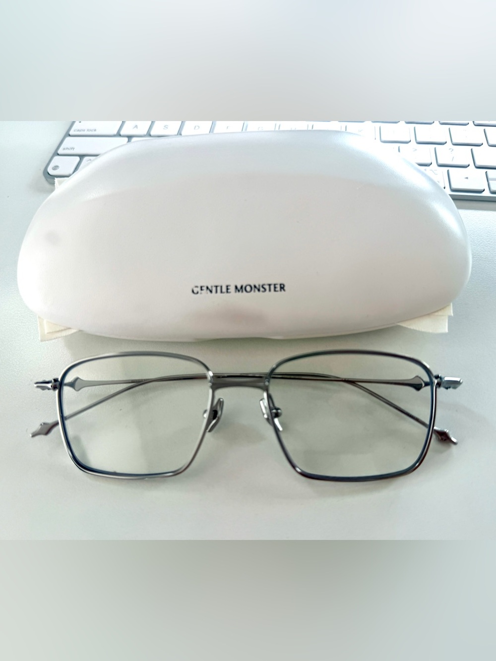 Gentle Monster Vanta 02 Glasses -100% authentic